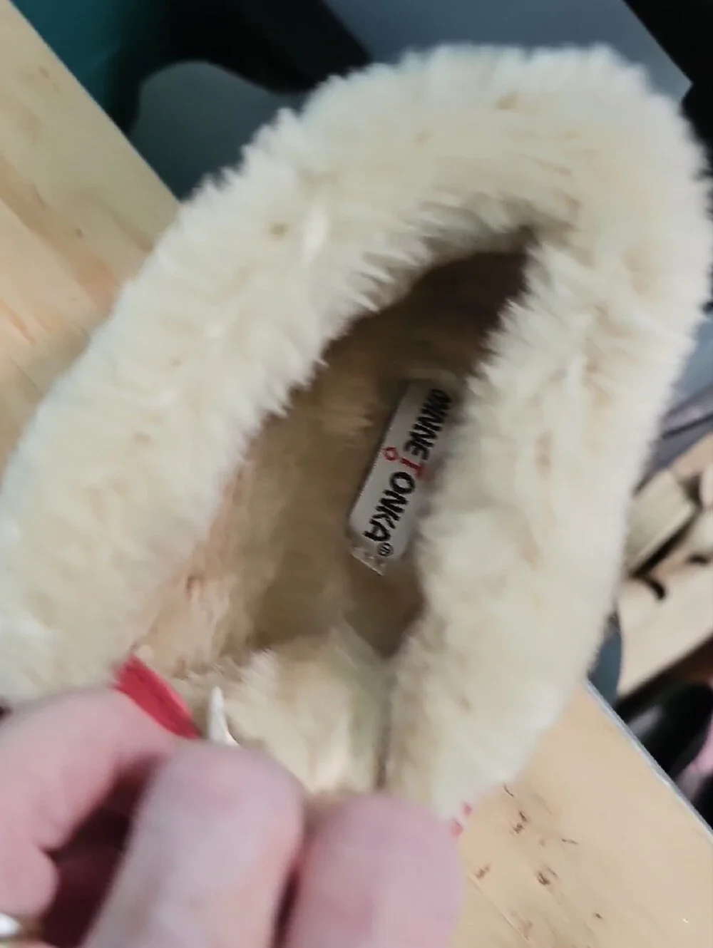 Kids Size 3 Pink Faux-Suede Minne- Tonka Moccasin indoor/outdoor Plush Lining